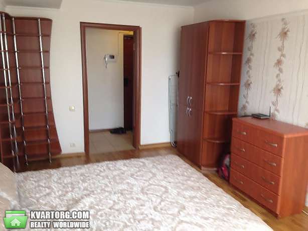 Rent out 2-room apartment. Киев,  Большая Васильковская — photo 2