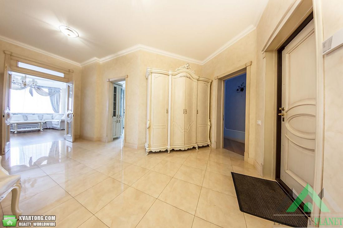 Rent out 4-room apartment. Киев,  Златоустовская — photo 8