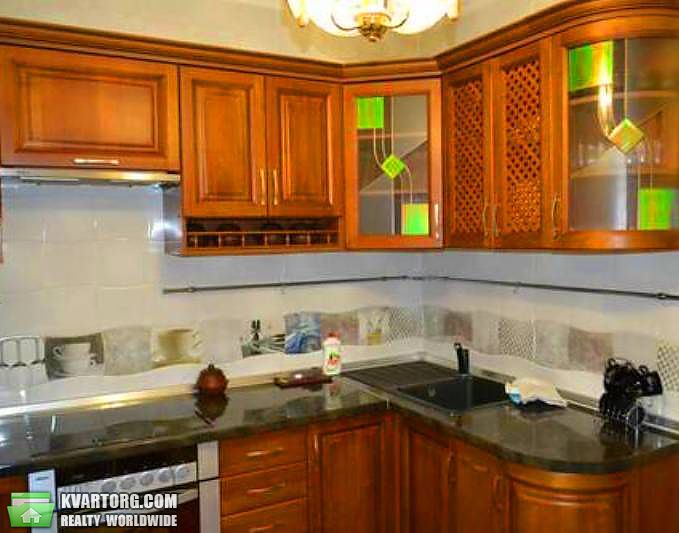 Rent out 3-room apartment. Киев,  Гонгадзе — photo 1