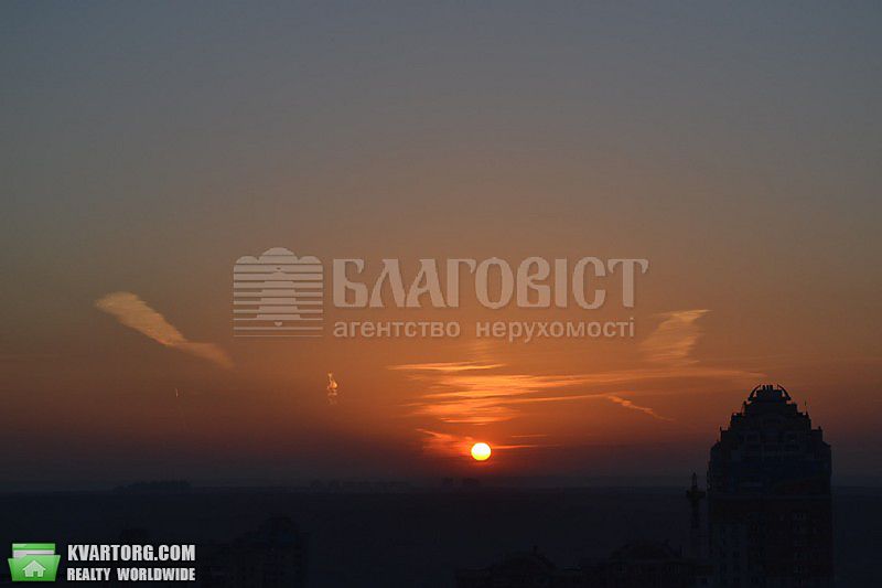 Sell 3-room apartment. Киев,  Победы пр — photo 1