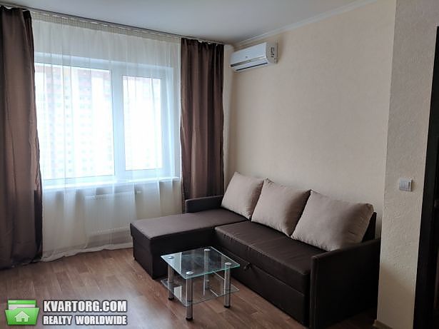 Sell 3-room apartment. Днепропетровск, Проспект Кирова — photo 1