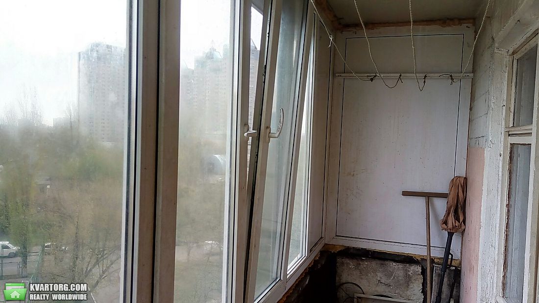 Sell 3-room apartment. Киев,  Плеханова — photo 9