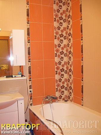 Sell 3-room apartment. Киев,  Курская — photo 9