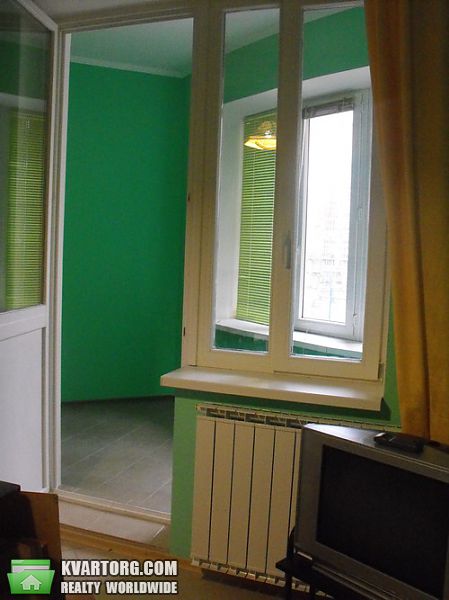 Rent out 2-room apartment. Киев, Героев Сталинграда пр — photo 4