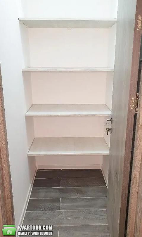 Rent out 2-room apartment. Киев, Мирная — photo 3