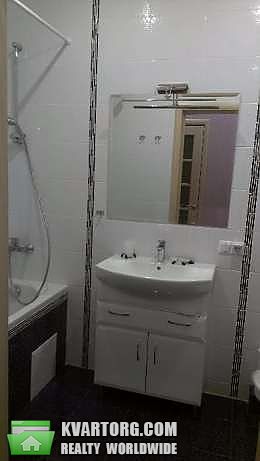 Rent out 2-room apartment. Киев,  Комарова — photo 6
