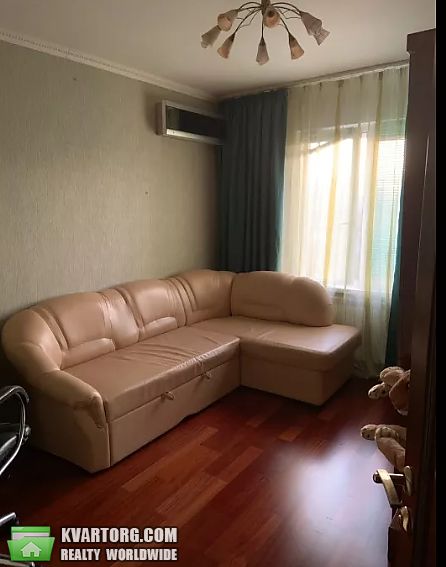 Rent out 2-room apartment. Киев,  Правды пр — photo 2