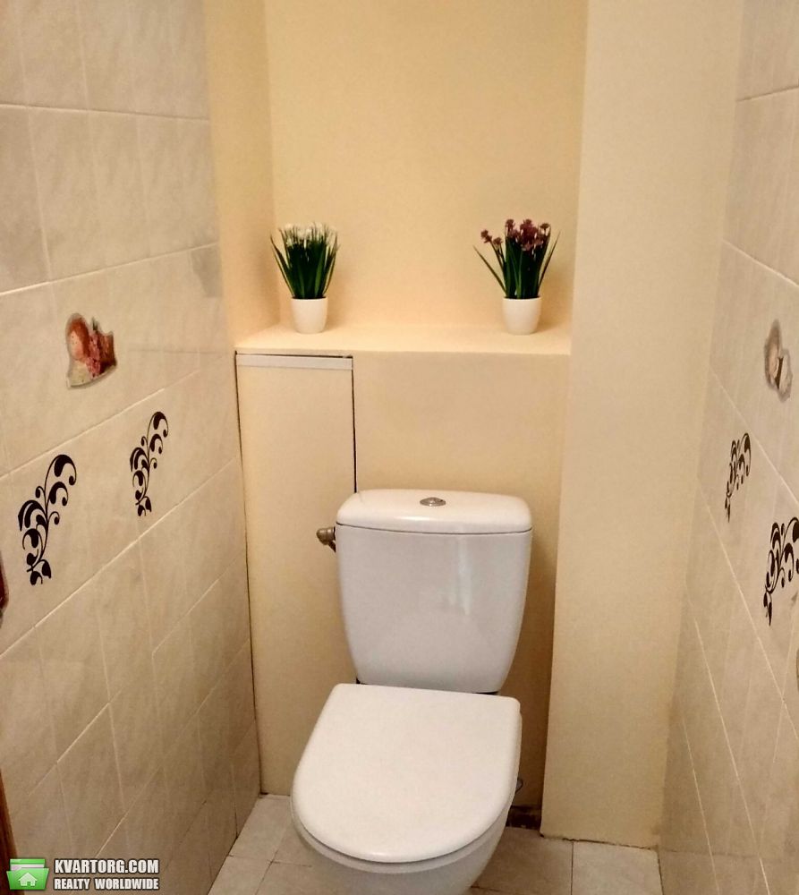 Rent out 2-room apartment. Киев,  Закревского — photo 8