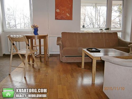 Rent out 1-room apartment. Киев, Печерский спуск — photo 2