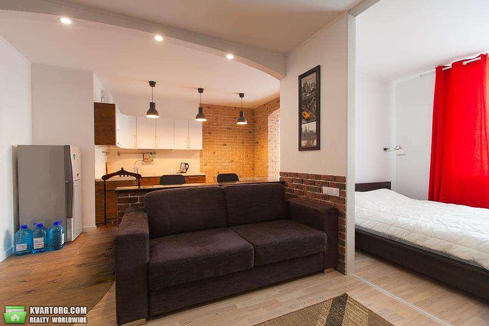 Rent out 2-room apartment. Киев,  Островского — photo 1