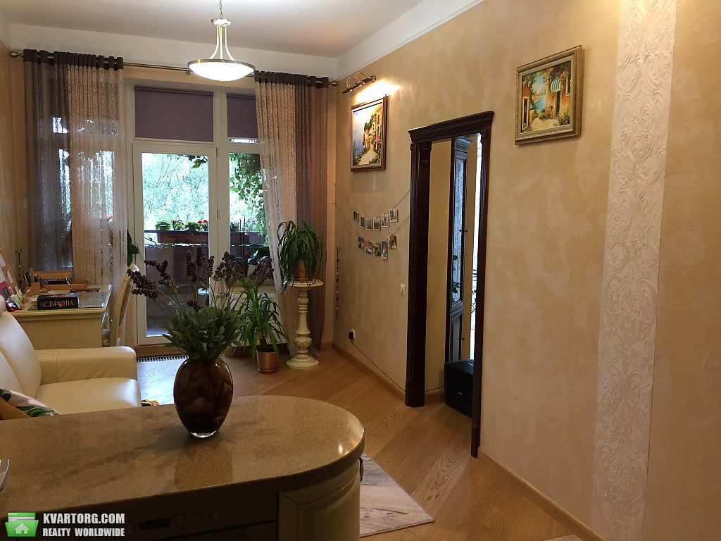 Sell 2-room apartment. Киев,  Щорса — photo 9