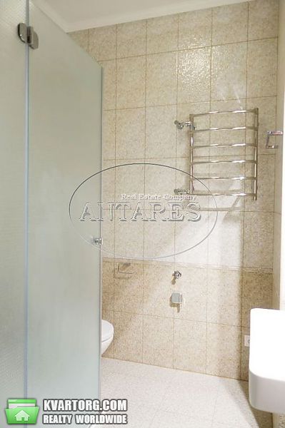 Rent out 3-room apartment. Киев, Леси Украинки бул — photo 9