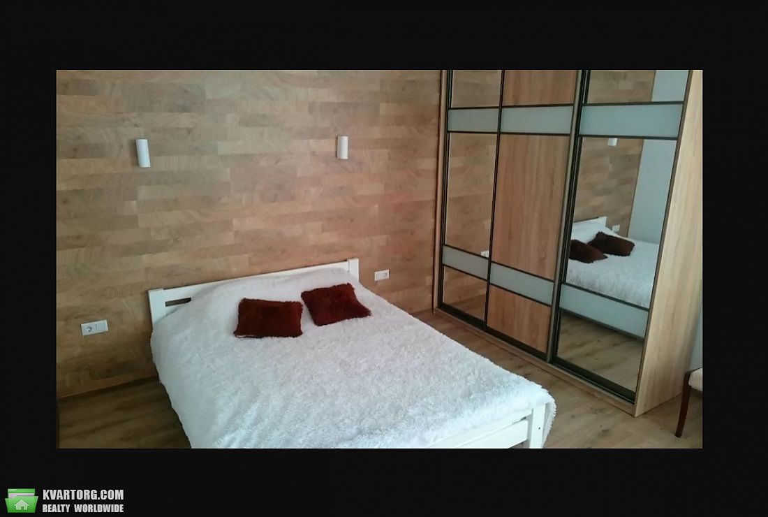 Rent out 2-room apartment. Киев,  Герцена — photo 5