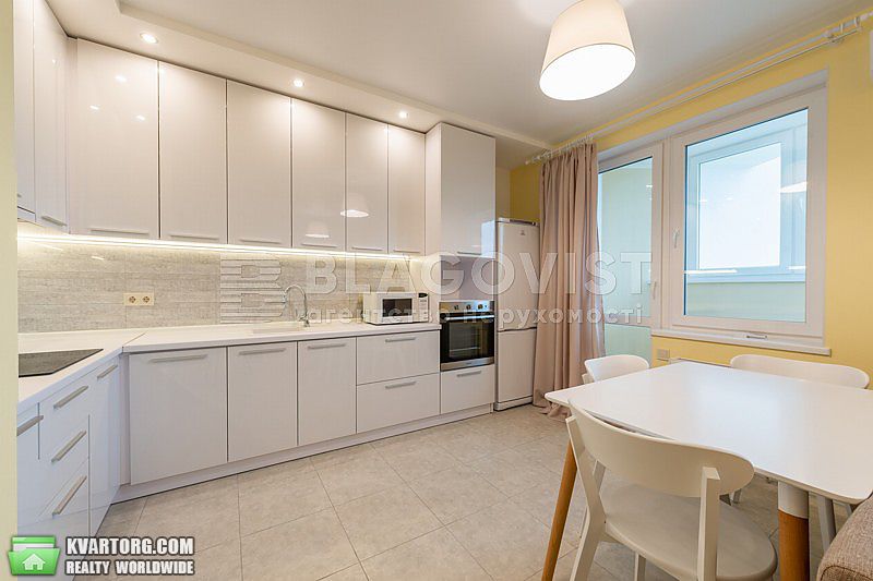 Rent out 1-room apartment. Киев,  Глушкова пр — photo 4