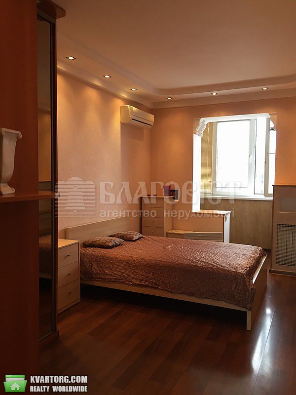 Rent out 2-room apartment. Киев,  Дружбы Народов бул — photo 3