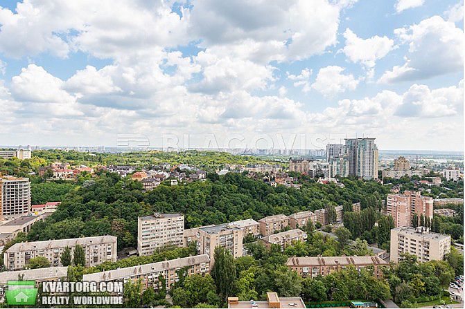 Sell 3-room apartment. Киев,  Драгомирова — photo 10