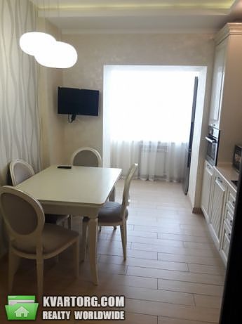Rent out 2-room apartment. Киев,  Драгоманова — photo 2