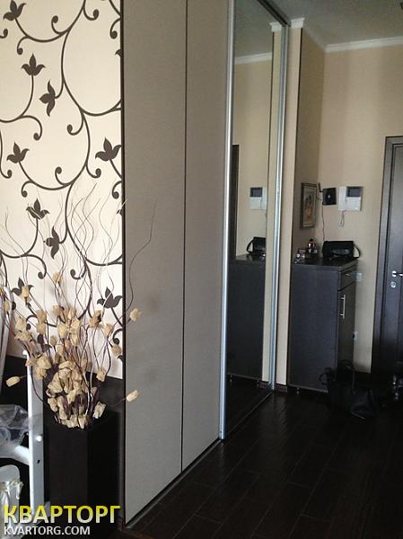 Sell 1-room apartment. Киев,  Срибнокильская — photo 2