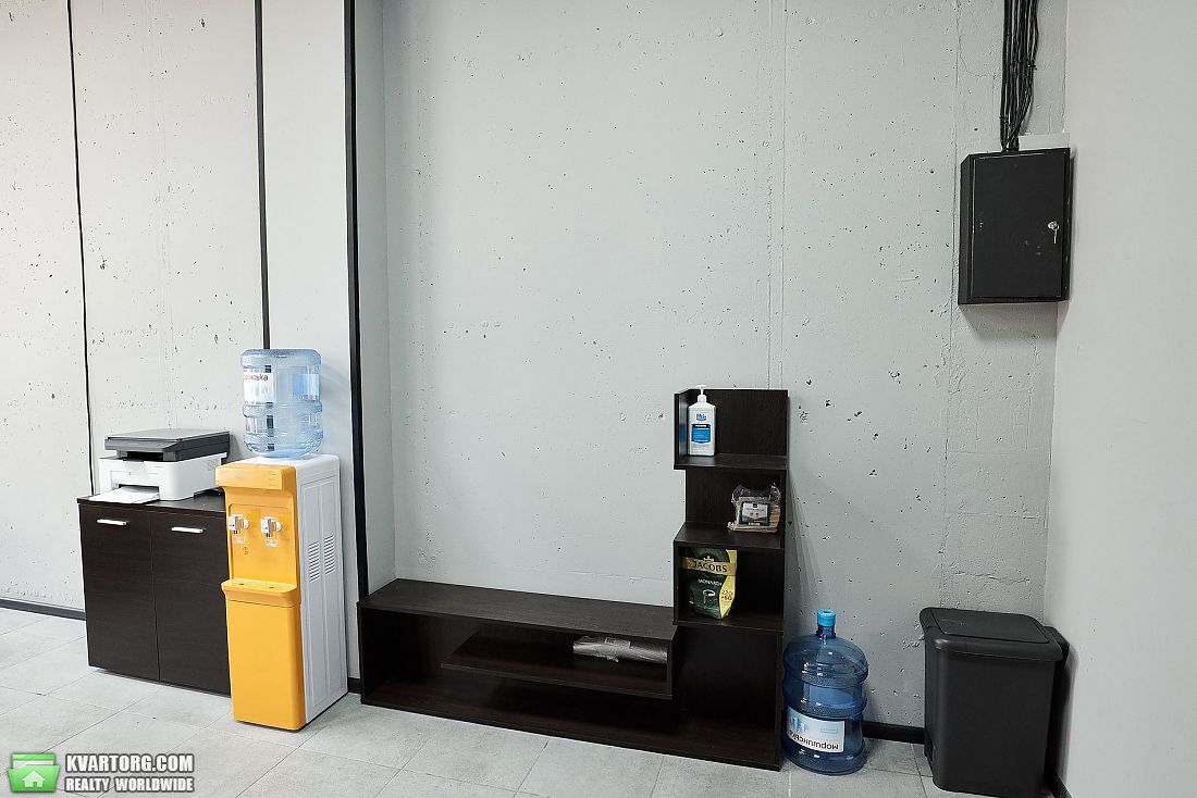 Rent out office. Киев, Соломенская — photo 7