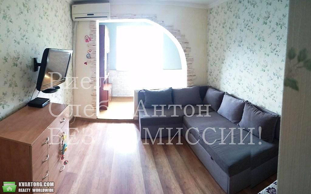 Sell 2-room apartment. Киев,  Оболонский пр — photo 1