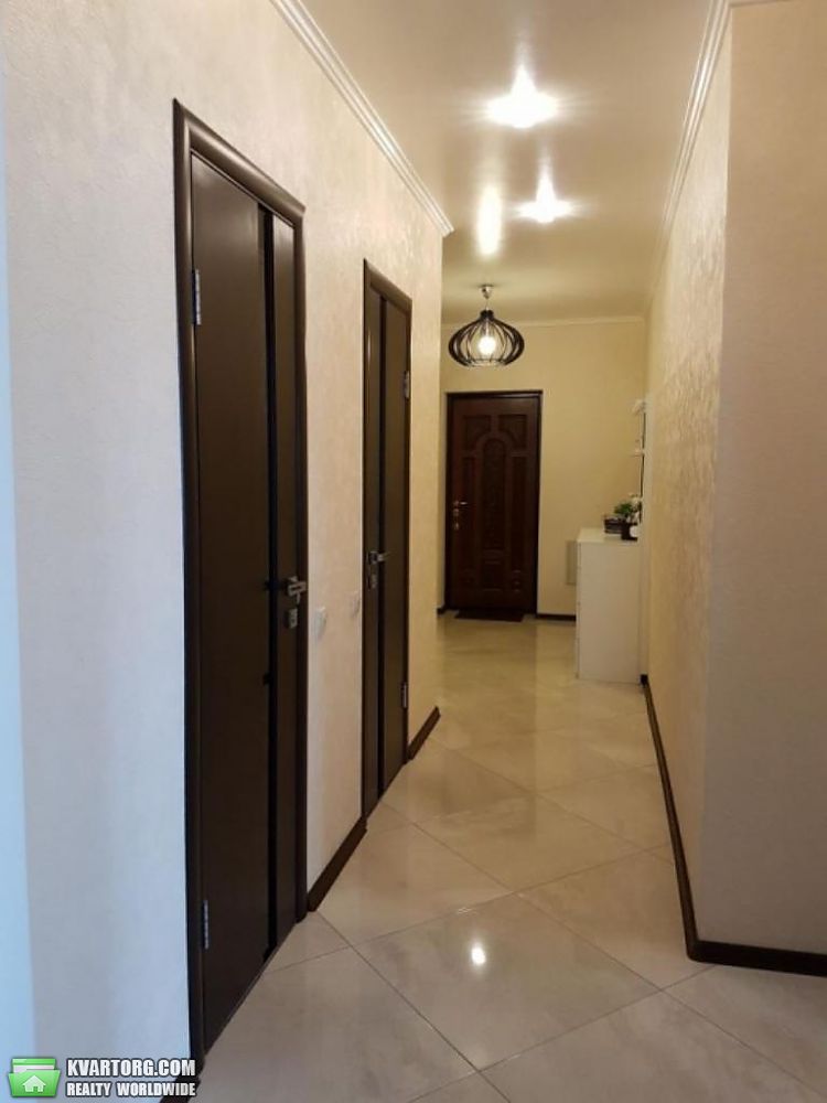 Rent out 2-room apartment. Киев,  Дегтяревская — photo 8