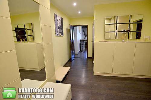 Rent out 3-room apartment. Киев,  Никольско-Слободская — photo 5