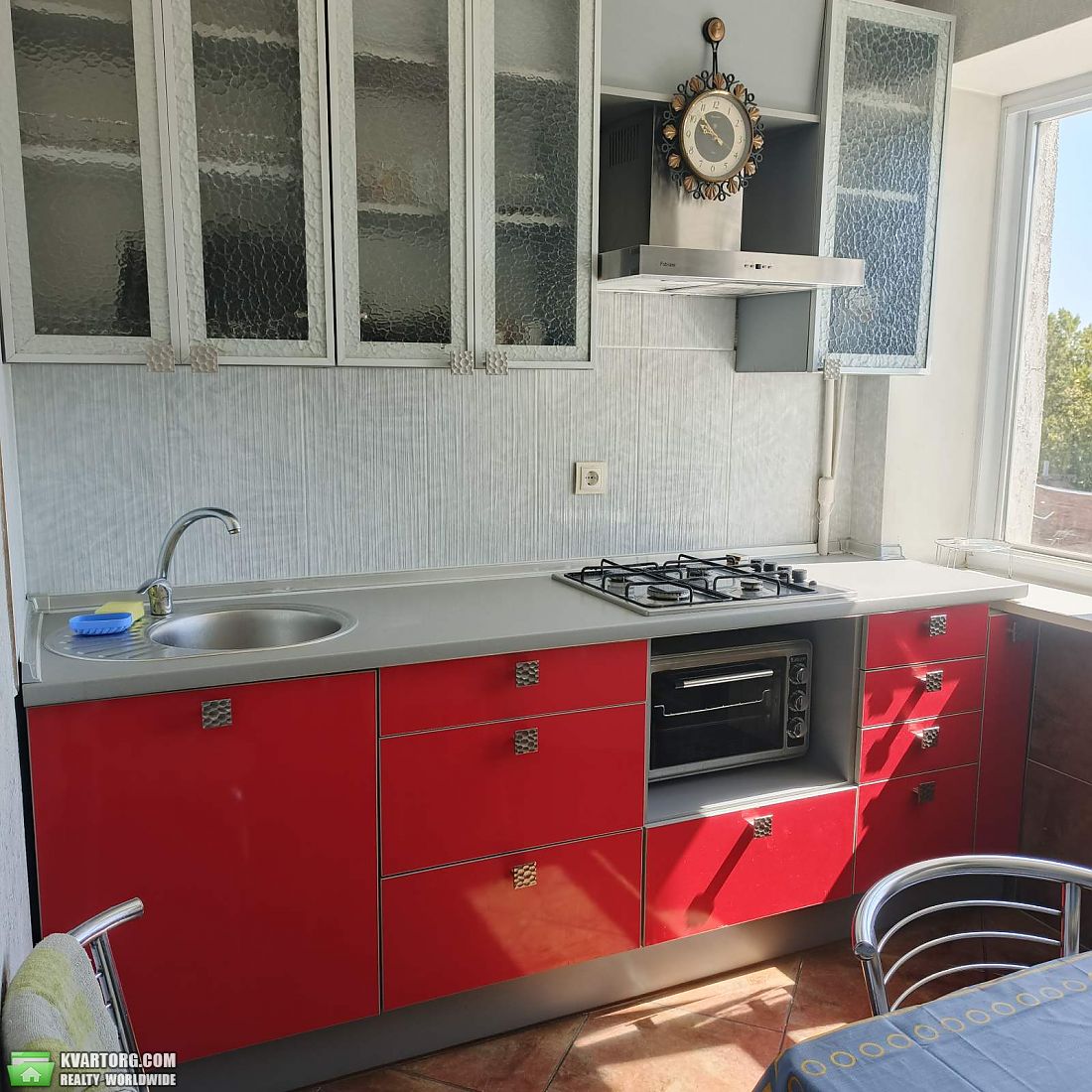 Rent out 2-room apartment. Одесса, Базарная — photo 1