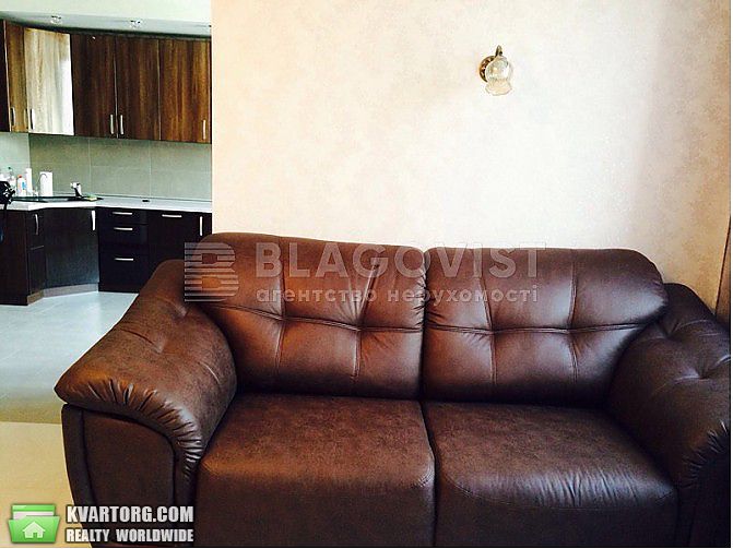 Rent out 3-room apartment. Киев,  Княжий Затон — photo 5