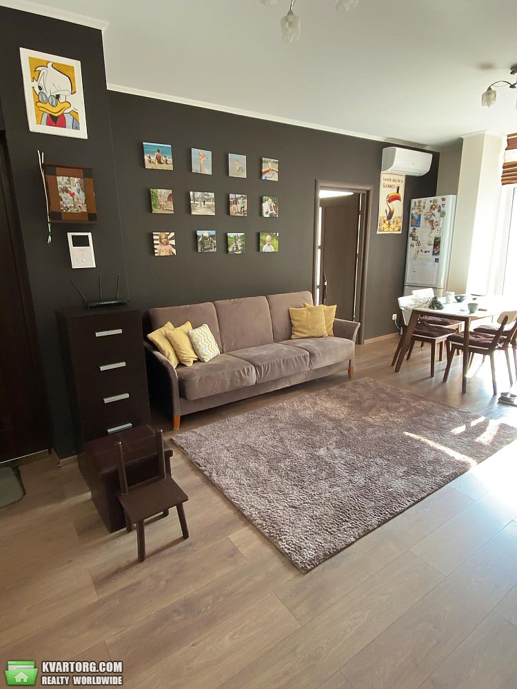 Sell 3-room apartment. Киев, Регенераторная — photo 8