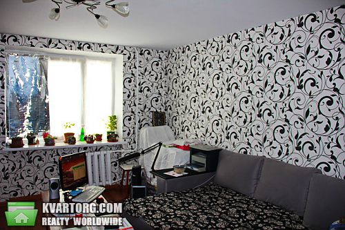 Sell 2-room apartment. Днепропетровск, 8-марта — photo 4