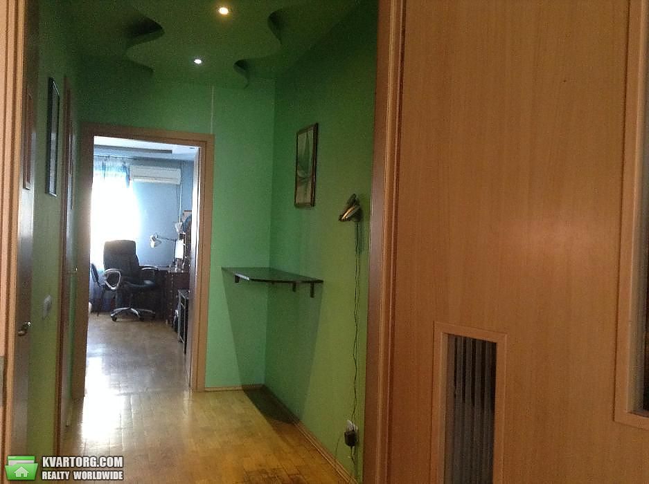 Sell 2-room apartment. Киев,  Маяковского — photo 8
