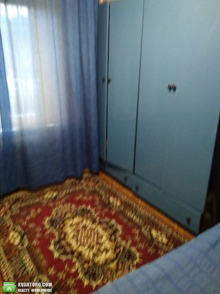 Rent out 3-room apartment. Киев,  Котовского — photo 4