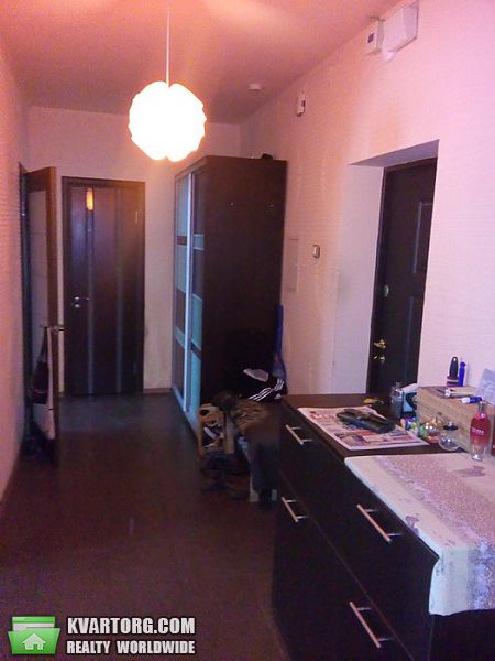 Sell 2-room apartment. Киев, Срибнокильская — photo 9