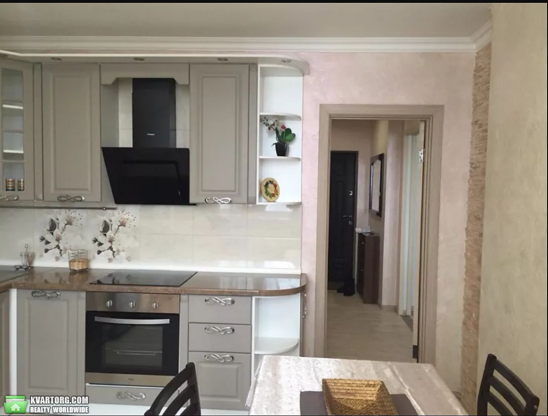 Rent out 1-room apartment. Киев,  Харьковское шоссе — photo 1