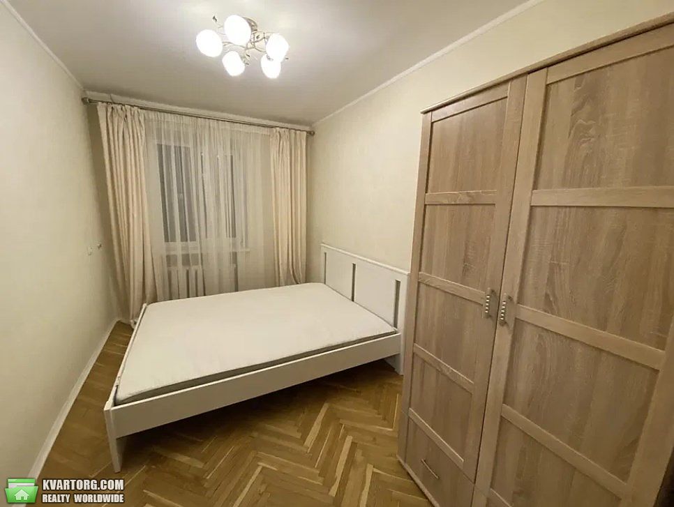 Rent out 2-room apartment. Киев, Коновальца — photo 3