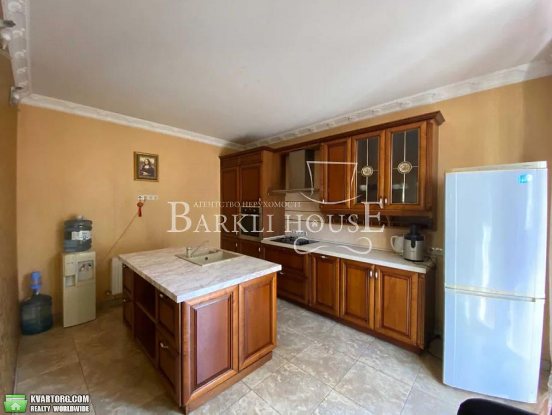 Rent out house. Киев,  Богатырская — photo 4