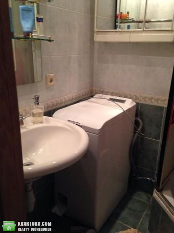 Sell 2-room apartment. Киев,  Героев Днепра — photo 8