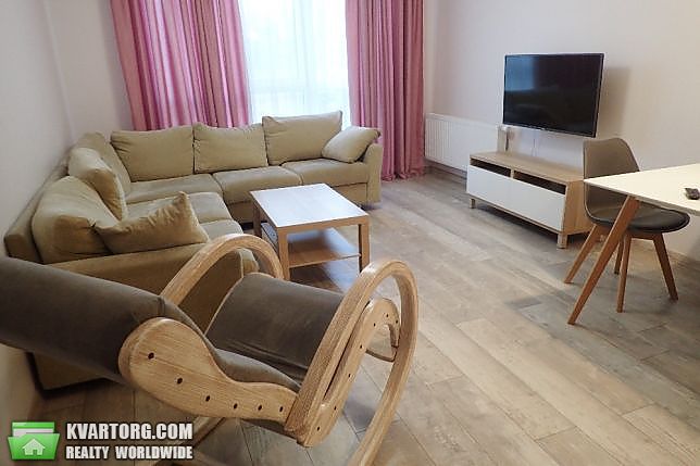 Rent out 2-room apartment. Киев,  Андрющенко — photo 8