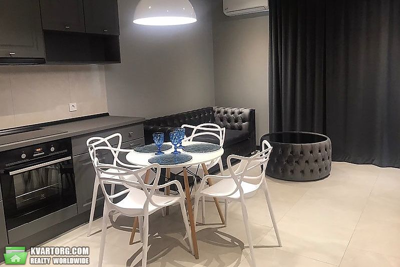 Sell 2-room apartment. Киев,  Правды пр — photo 9