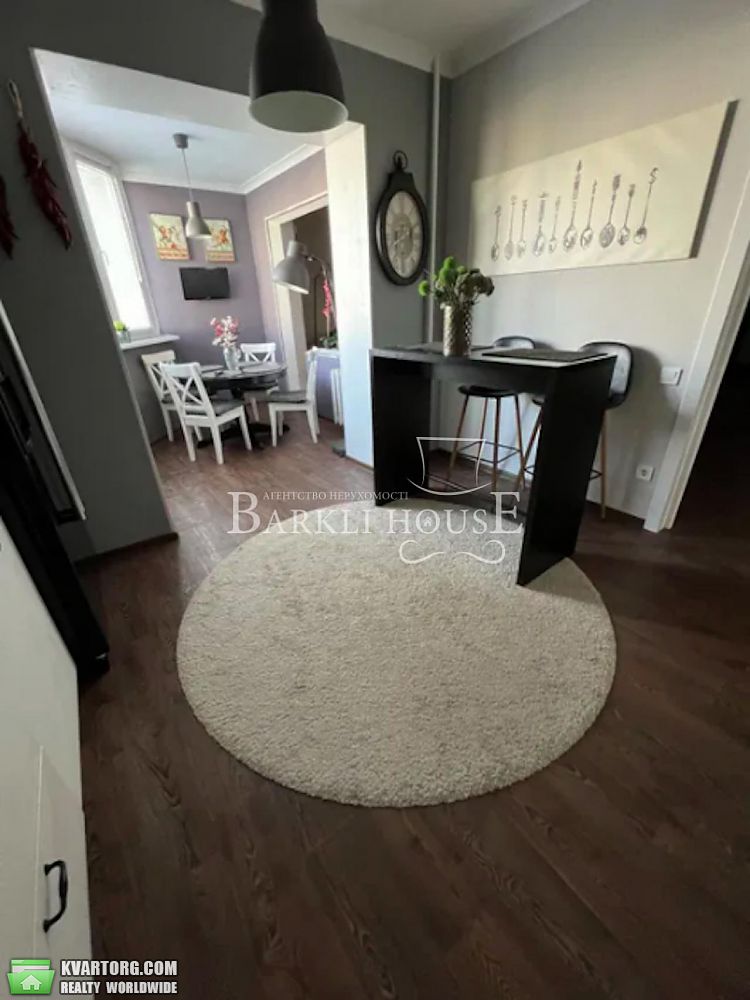 Rent out 4-room apartment. Киев,  Пулюя — photo 4