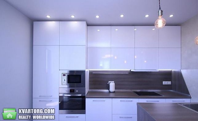 Rent out 2-room apartment. Киев, Сапёрное Поле ул. — photo 1