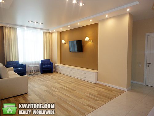Rent out 2-room apartment. Киев,  Драгомирова — photo 3