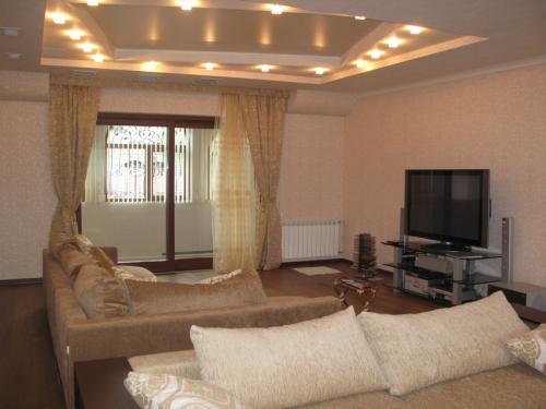Sell house. Донецк, Коцюбинского — photo 1