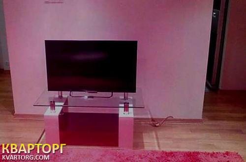 Rent out 2-room apartment. Киев, Барбюса — photo 6