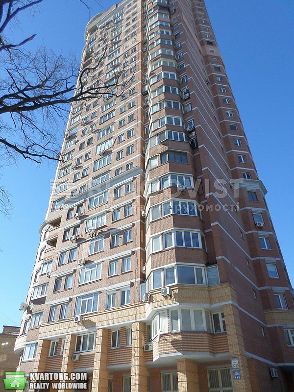 Sell 3-room apartment. Киев,  Клиническая — photo 1