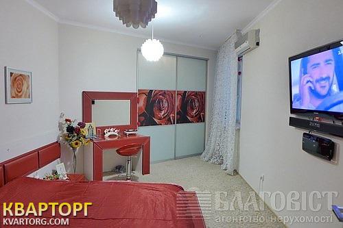 Sell 3-room apartment. Киев,  40-летия Октября просп — photo 3