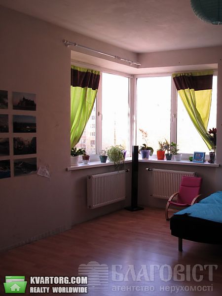 Sell 3-room apartment. Киев,  Ирпенская — photo 1