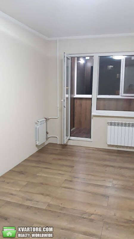 Sell 3-room apartment. Киев,  Лятошинского — photo 2