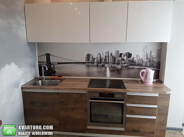 Rent out 1-room apartment. Киев,  Саксаганского — photo 3