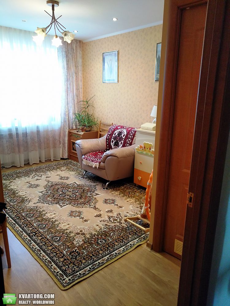 Sell 3-room apartment. Днепропетровск, Славы Бульвар — photo 3